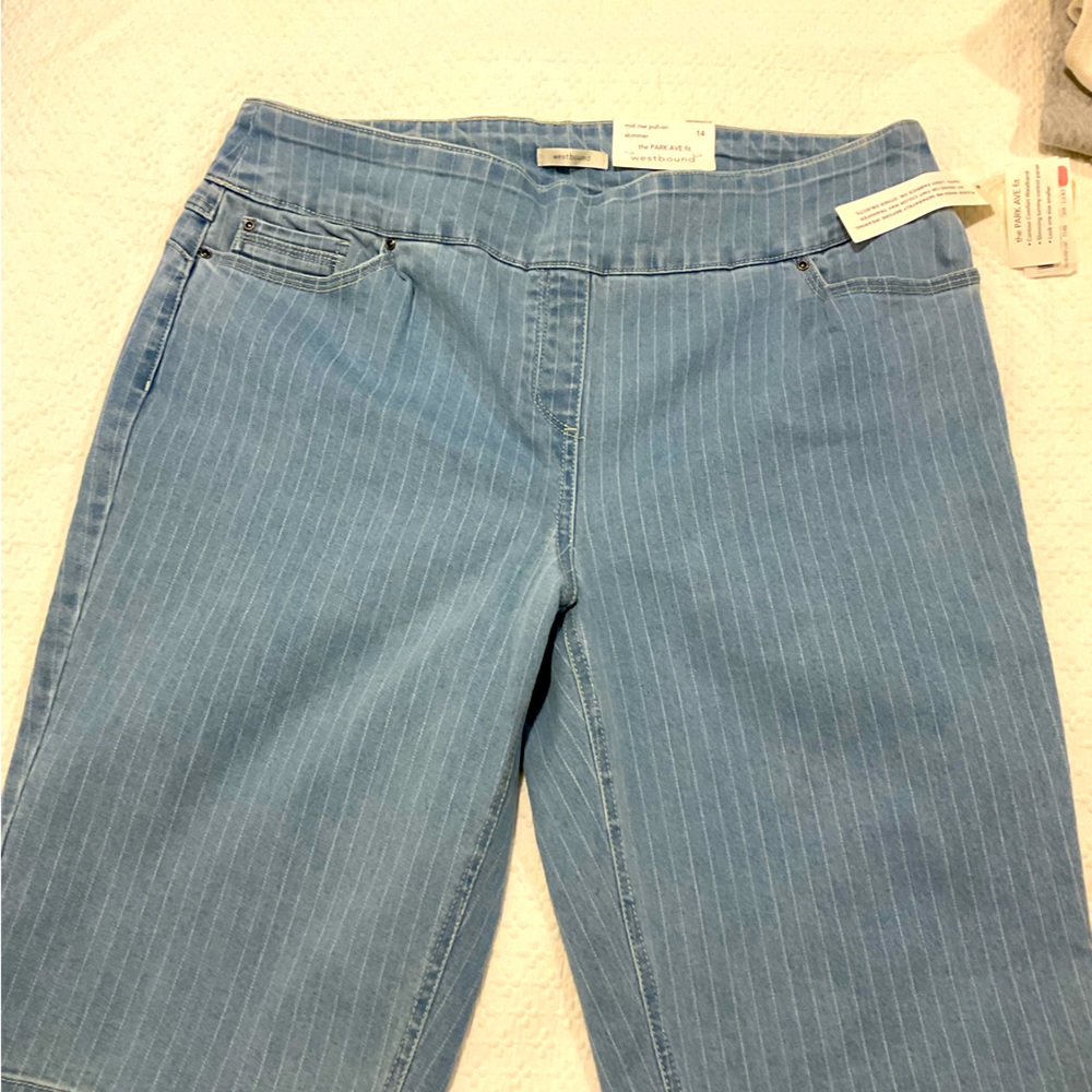 Brand new ladies blue and white striped pull on shorts size 14